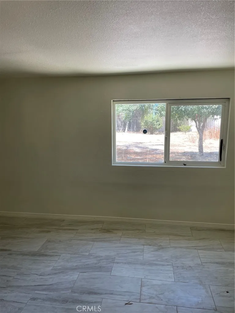27931 adams Menifee, CA 92585