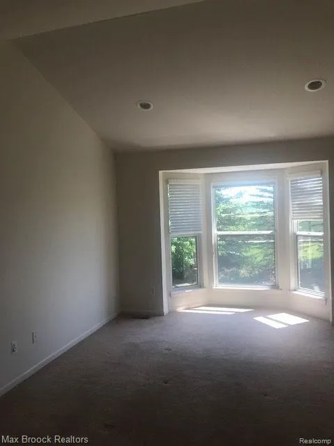40761 LENOX PARK DRIVE Novi City, MI 48377