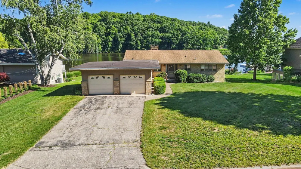 7261 Driftwood Drive SE Ada Township, MI 49301