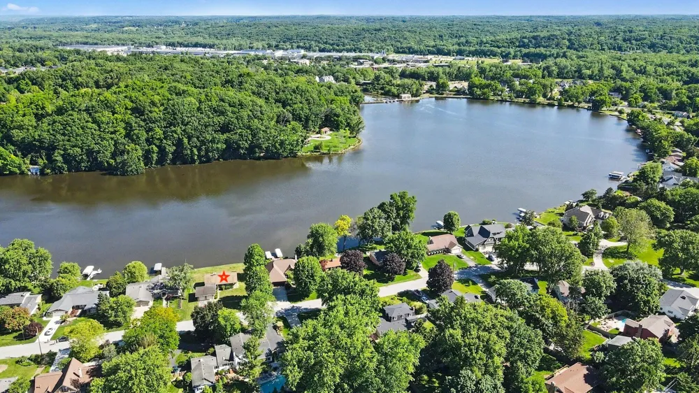 7261 Driftwood Drive SE Ada Township, MI 49301