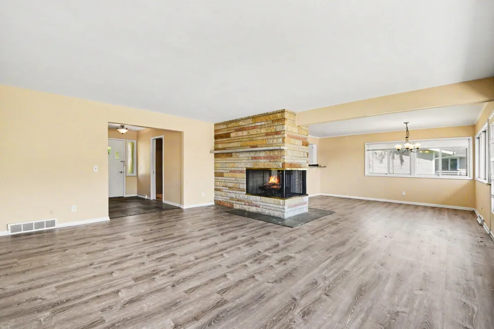 7261 Driftwood Drive SE Ada Township, MI 49301