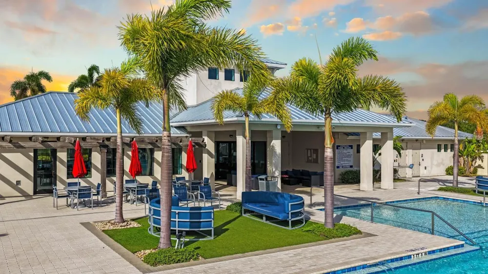 15477 MILLER CREEK DRIVE Sun City Center, FL 33573