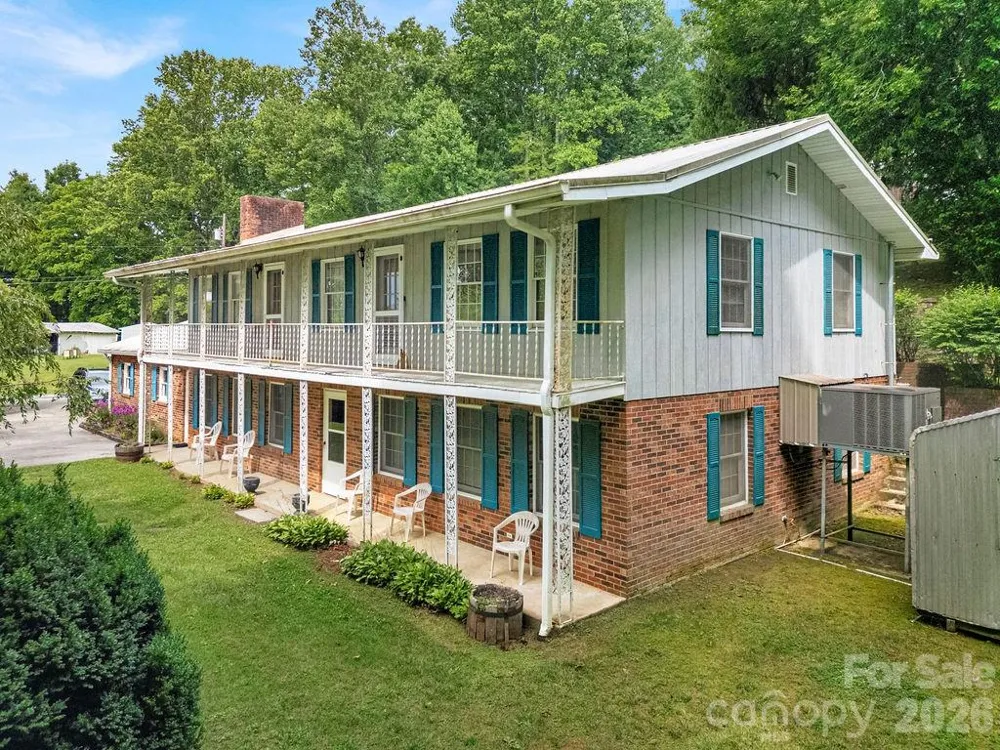 106 Flora Lina Drive Brevard, NC 28712