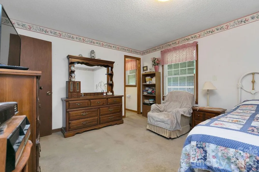 106 Flora Lina Drive Brevard, NC 28712