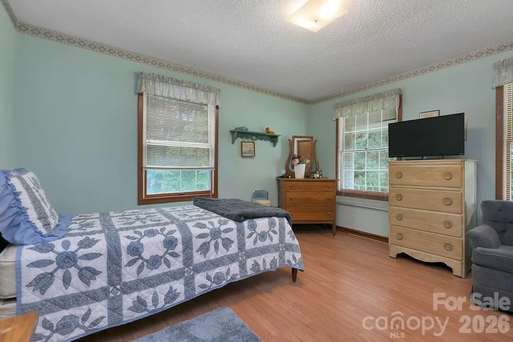 106 Flora Lina Drive Brevard, NC 28712