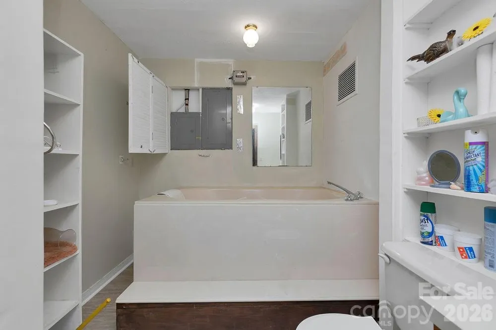 106 Flora Lina Drive Brevard, NC 28712