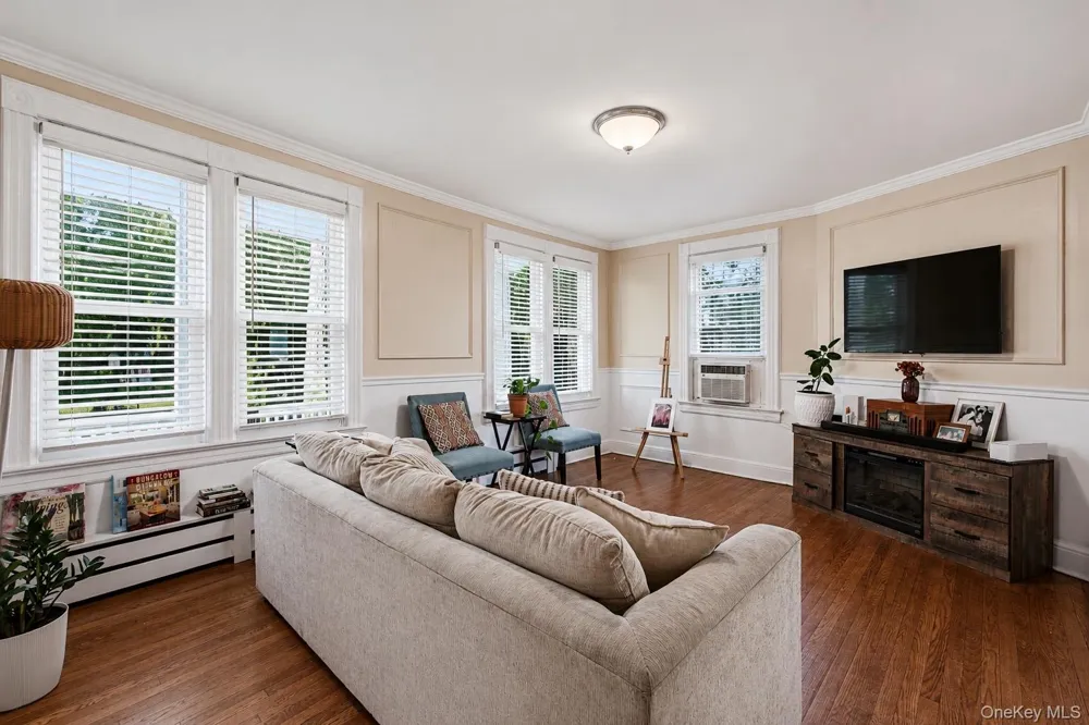 29 Saint Joseph Street New Rochelle, NY 10805