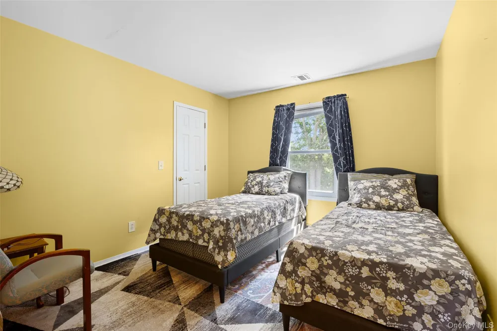 106 Chanel Drive E Shirley, NY 11967