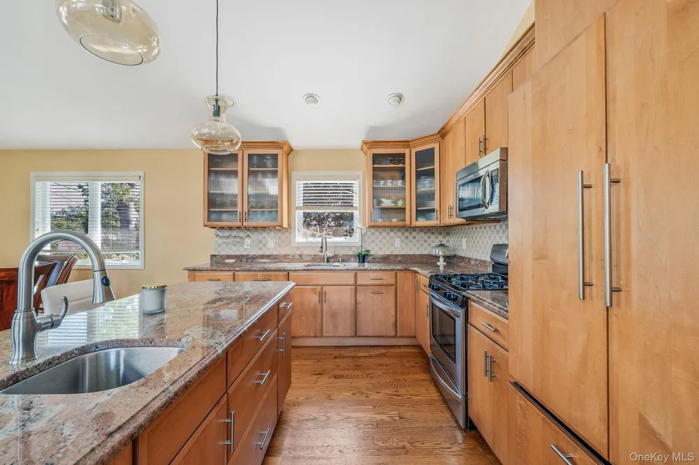 540 Scudder Avenue Copiague, NY 11726