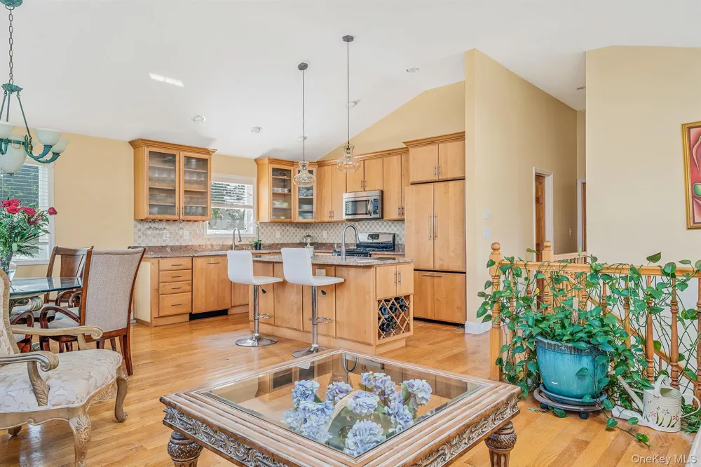 540 Scudder Avenue Copiague, NY 11726