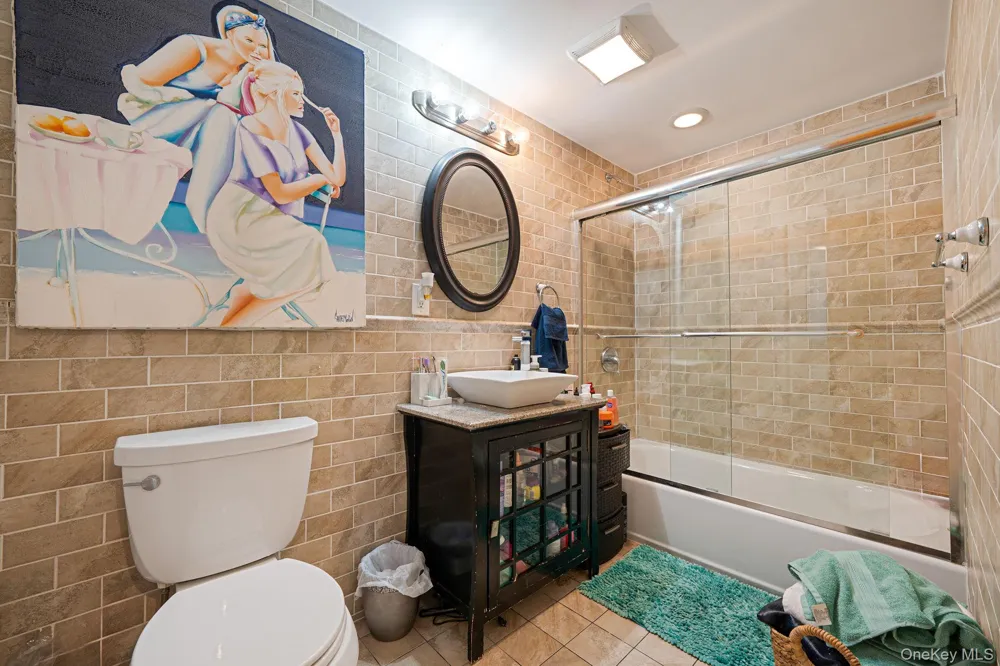 540 Scudder Avenue Copiague, NY 11726