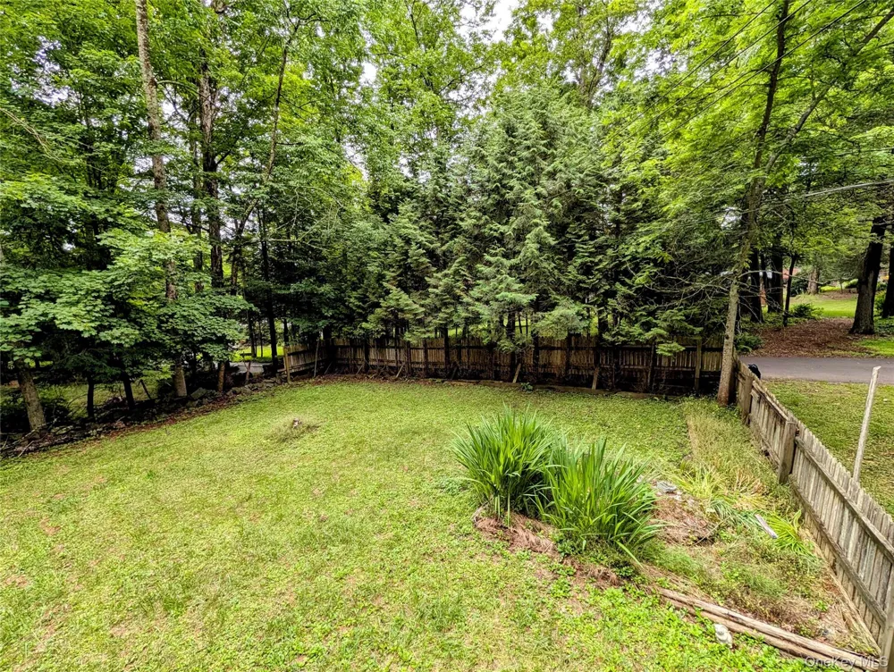 55 E Reindeer Trail Smallwood, NY 12720