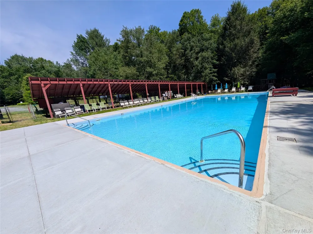 55 E Reindeer Trail Smallwood, NY 12720