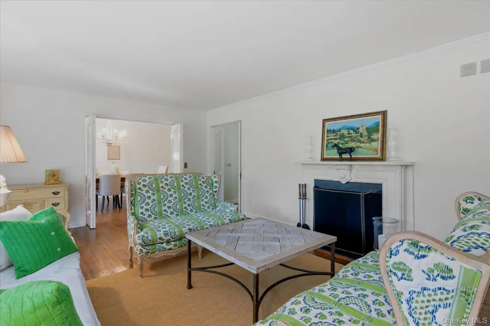 44 Georgica Close Road East Hampton, NY 11937