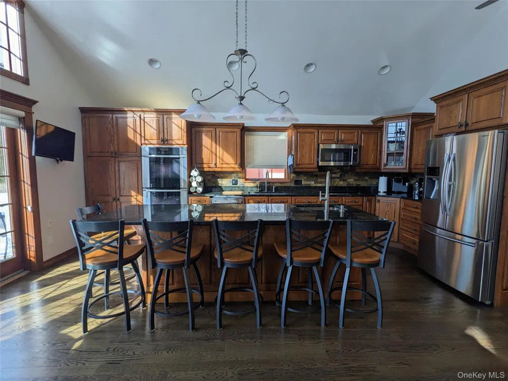 4030 W Shore Drive Kauneonga Lake, NY 12749