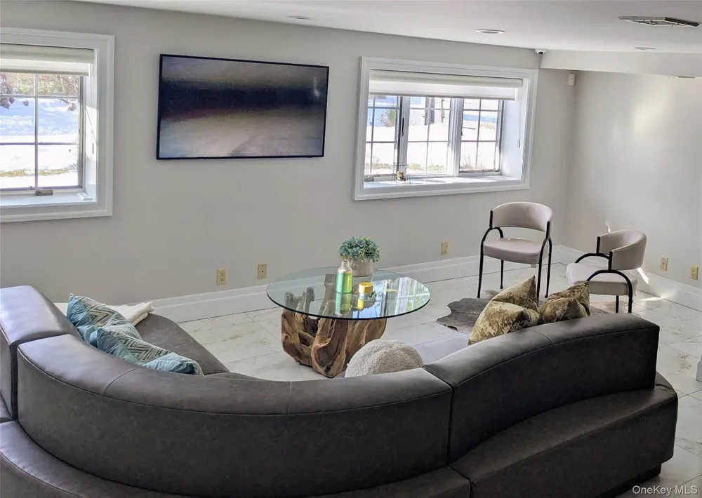 4030 W Shore Drive Kauneonga Lake, NY 12749
