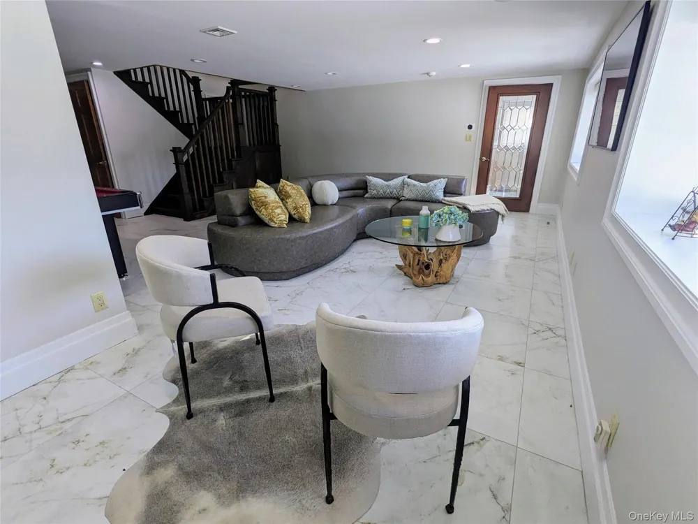 4030 W Shore Drive Kauneonga Lake, NY 12749