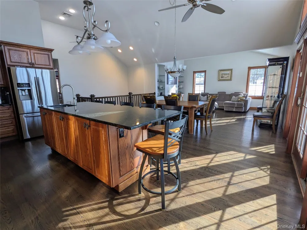4030 W Shore Drive Kauneonga Lake, NY 12749