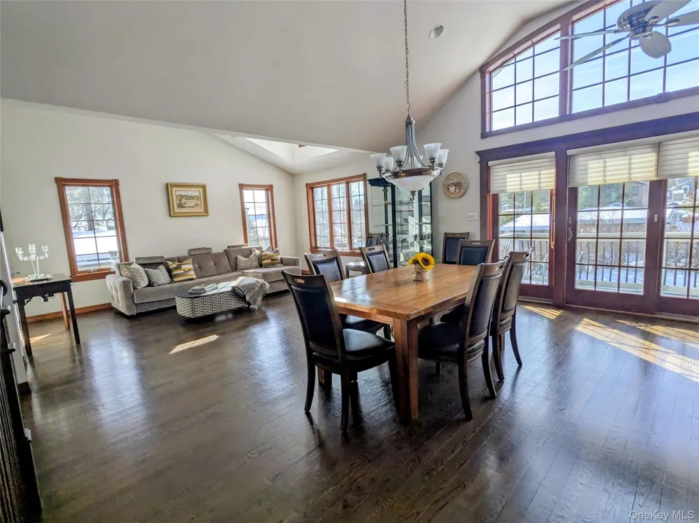 4030 W Shore Drive Kauneonga Lake, NY 12749