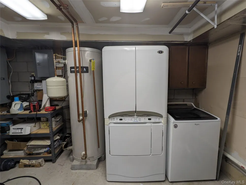 4030 W Shore Drive Kauneonga Lake, NY 12749