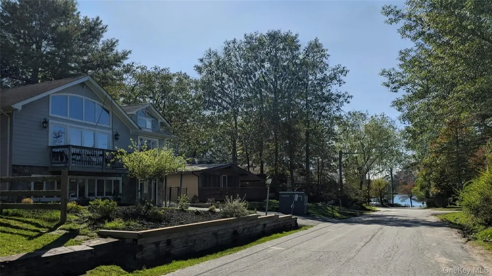 4030 W Shore Drive Kauneonga Lake, NY 12749