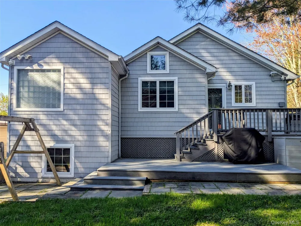 4030 W Shore Drive Kauneonga Lake, NY 12749