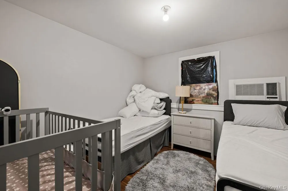 31 Beckett Court Spring Valley, NY 10977