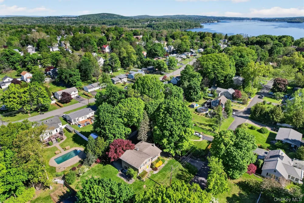 40 Washington Street Cornwall on Hudson, NY 12520