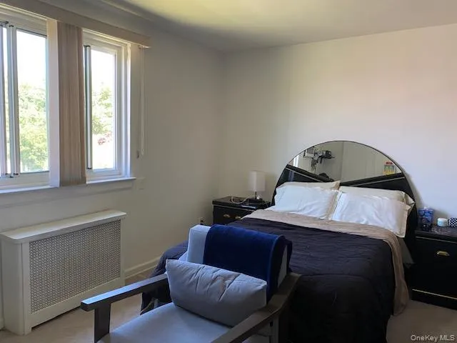 260-11 73rd Avenue #E-2 Glen Oaks, NY 11004