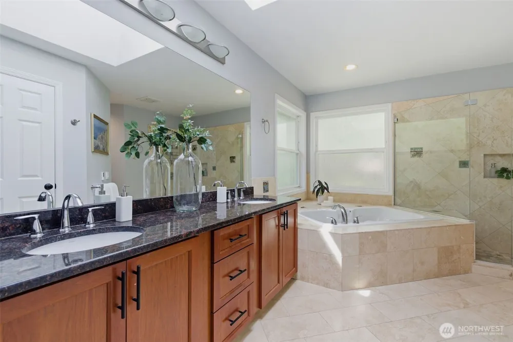 11738 SE 78th Place Newcastle, WA 98056