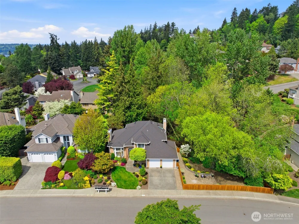 11738 SE 78th Place Newcastle, WA 98056