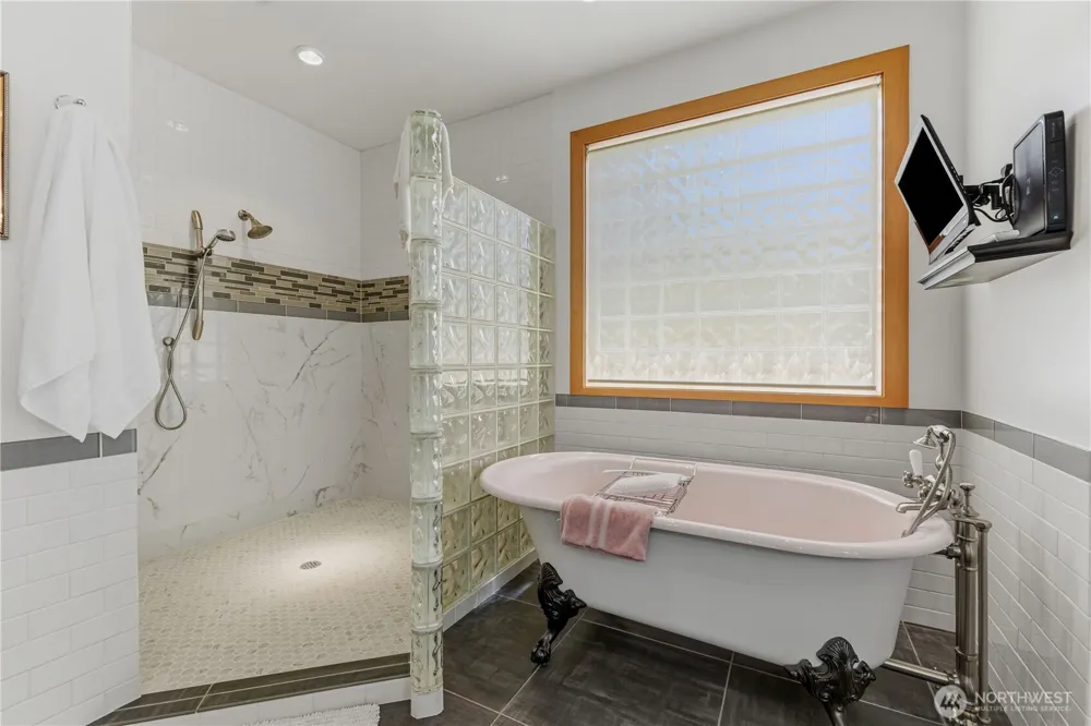 19 Chapman Lane Orondo, WA 98843