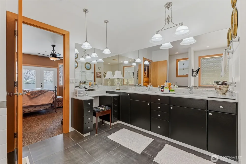 19 Chapman Lane Orondo, WA 98843