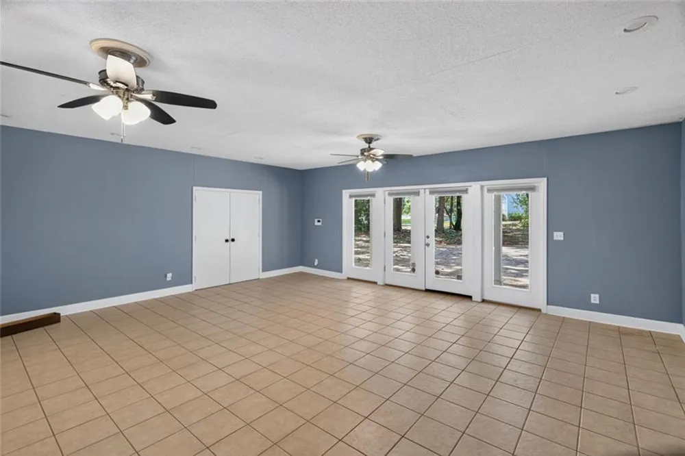 20 Cherokee Road Moultrie, GA 31768