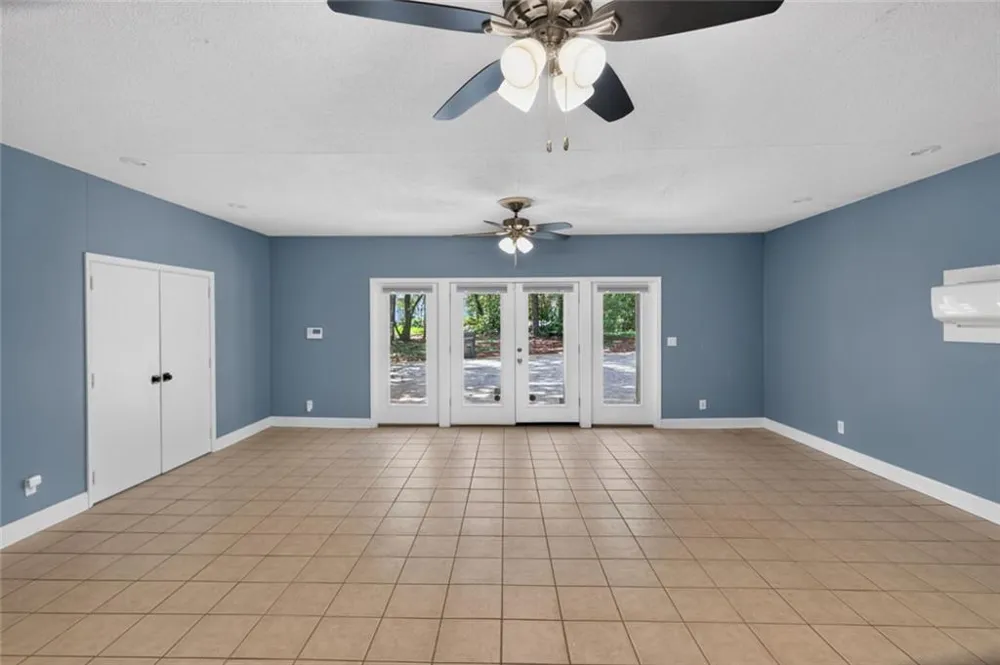 20 Cherokee Road Moultrie, GA 31768