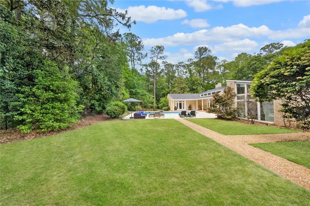 20 Cherokee Road Moultrie, GA 31768