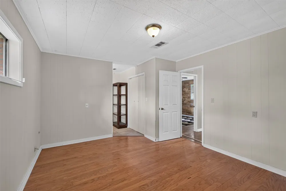 305 8th Street NE Springhill, LA 71075