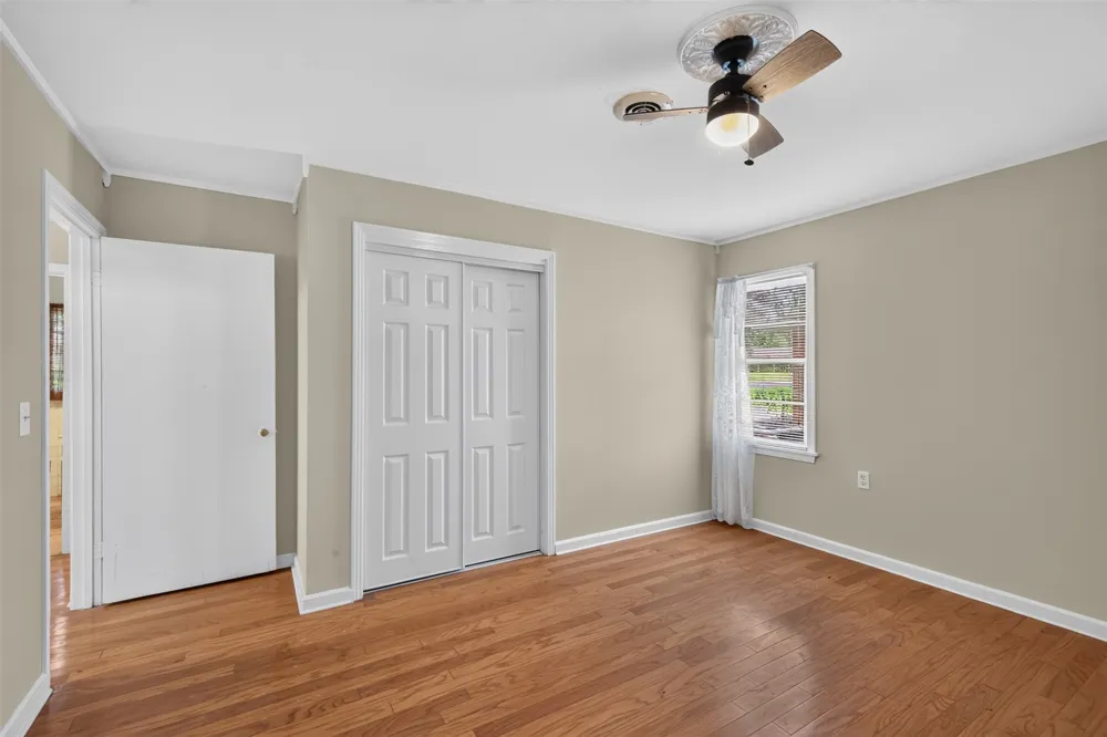 305 8th Street NE Springhill, LA 71075
