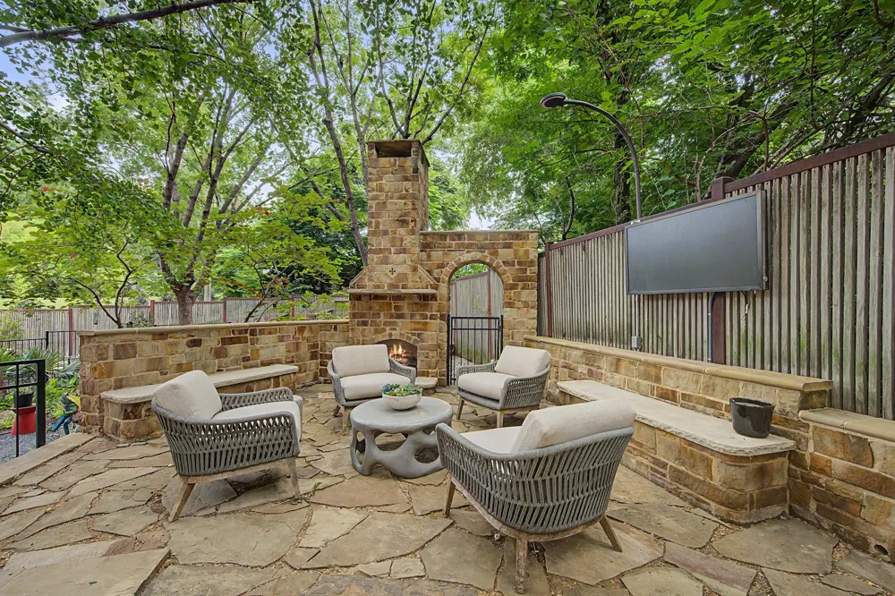 2967 Magnolia Hill Court Dallas, TX 75201