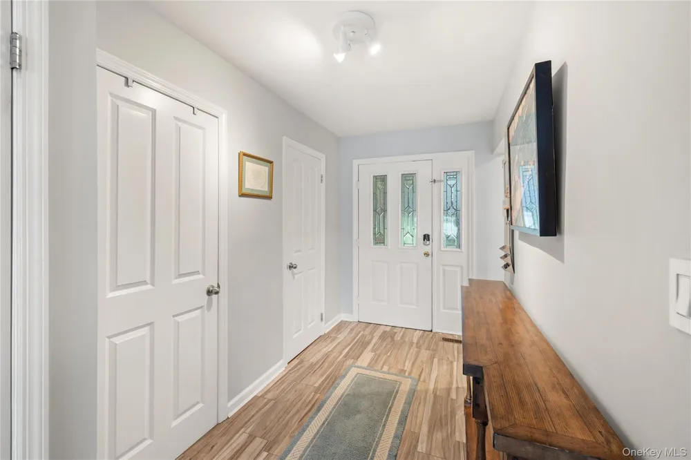 8 Victoria Drive #8 Amityville, NY 11701