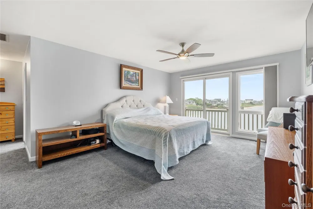 8 Victoria Drive #8 Amityville, NY 11701
