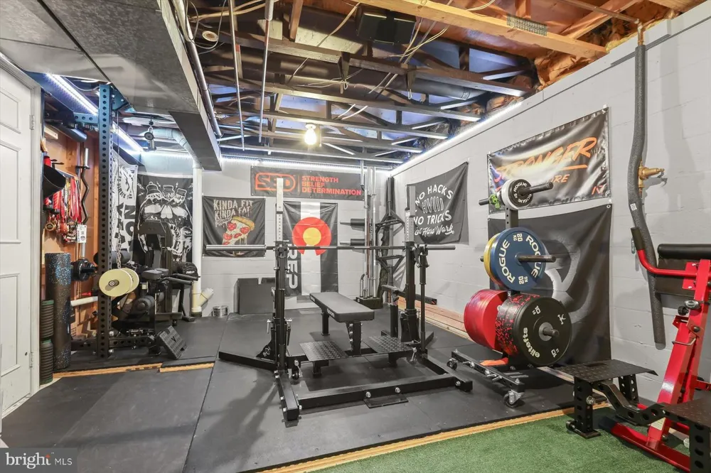8614 TOWER BRIDGE WAY Lutherville Timonium, MD 21093