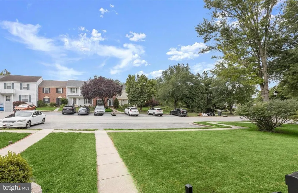 8614 TOWER BRIDGE WAY Lutherville Timonium, MD 21093