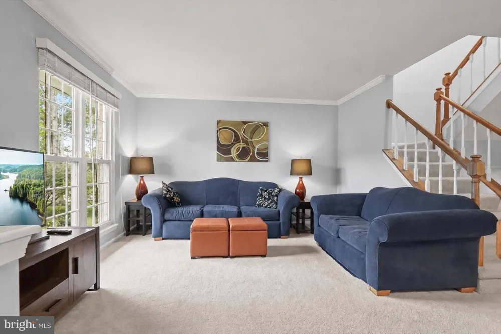 8614 TOWER BRIDGE WAY Lutherville Timonium, MD 21093