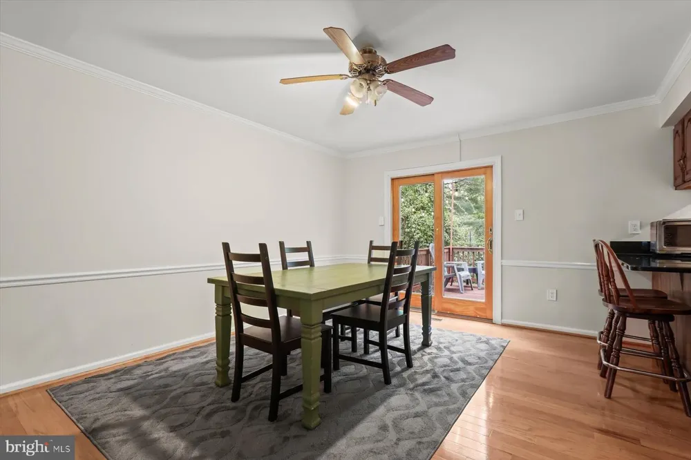 8614 TOWER BRIDGE WAY Lutherville Timonium, MD 21093