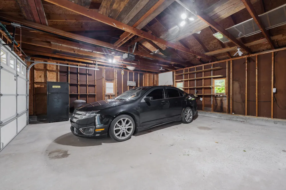1686 Sherwood Avenue Dorr, MI 49323