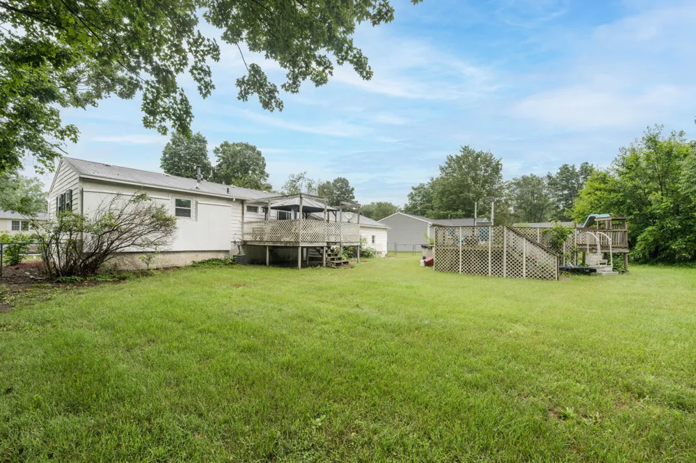1686 Sherwood Avenue Dorr, MI 49323