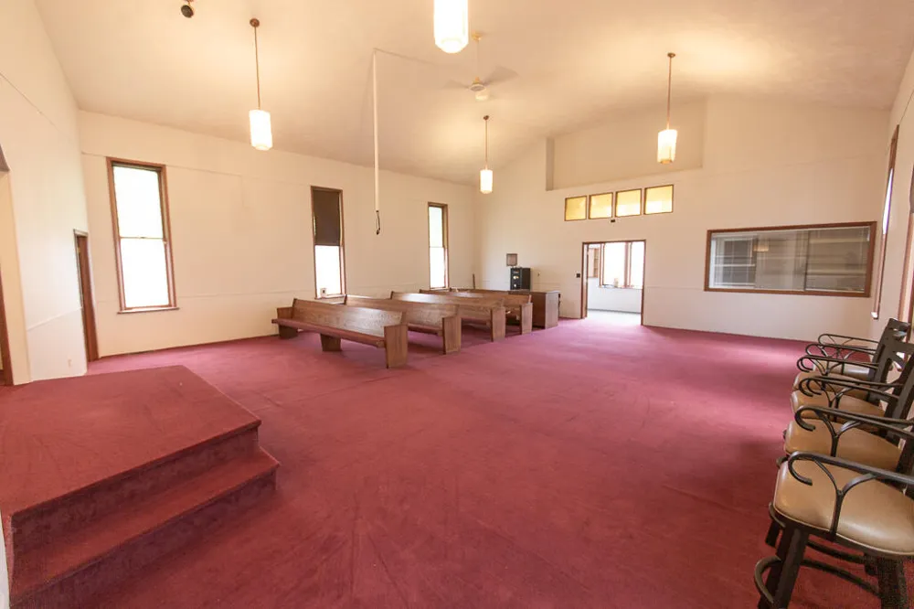 31 Vine Street Hillsdale, MI 49242