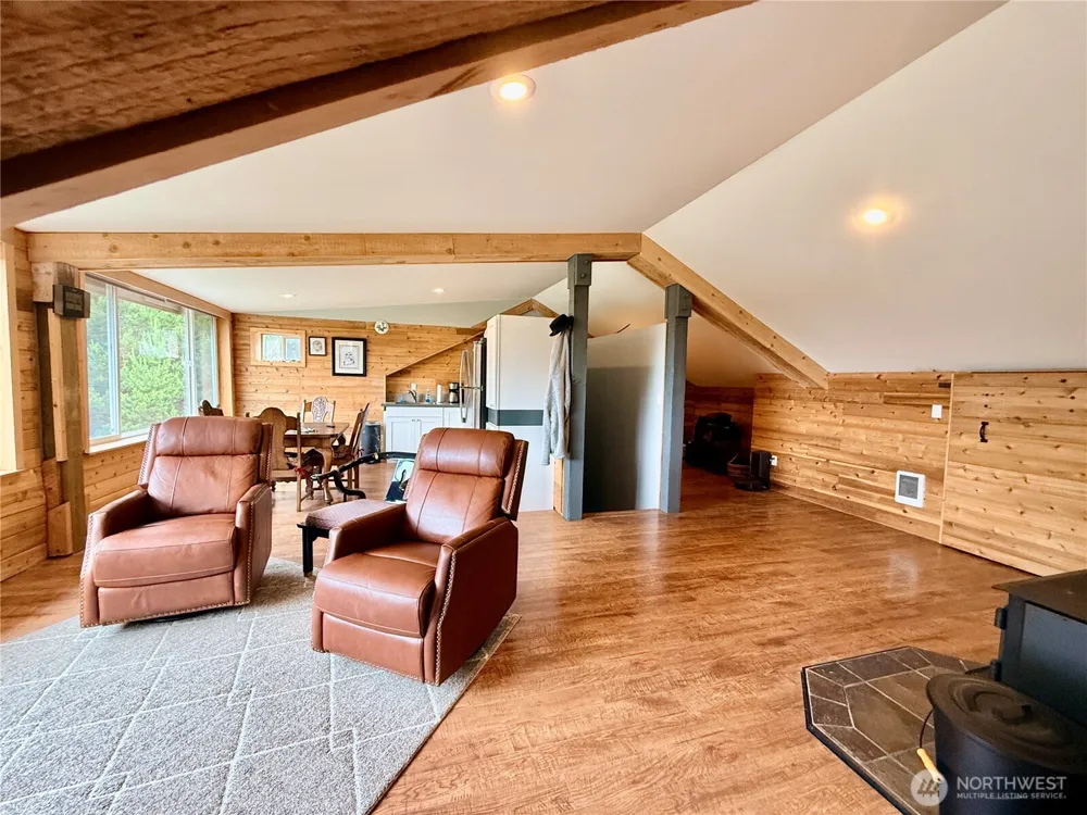 1195 215 th Lane Ocean Park, WA 98640