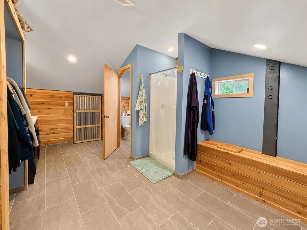1195 215 th Lane Ocean Park, WA 98640